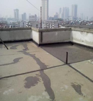 洛扎漏水维修 楼顶漏水是什么原因，楼顶漏水维修方法是什么?